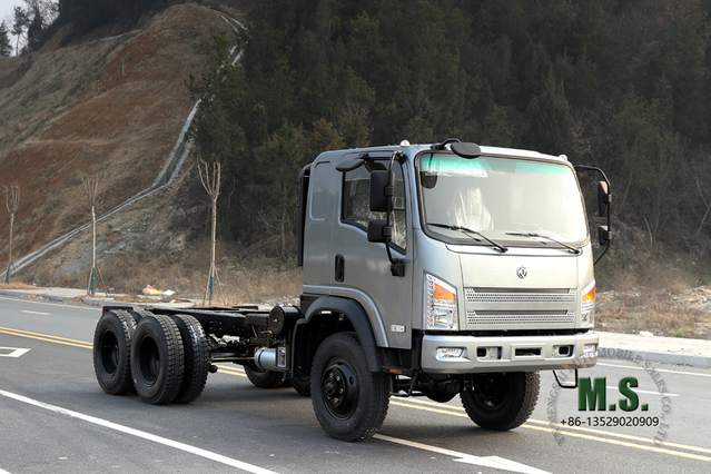 ခြောက်ဘီးယက် Dongfeng Flathead Truck Chassis Modification_ 6WD'Bobcat' Small Truck Chassis Configuration_6*6 အထူးယာဉ်ကိုယ်ထည် ထုတ်လုပ်သူများ