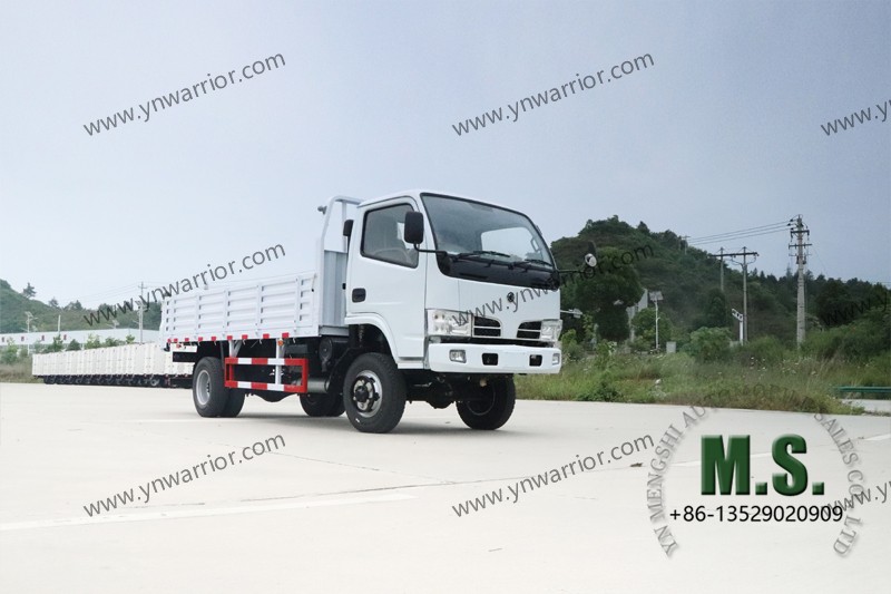 Truck CHARTOGT DONGFONT Light Cargo ကုန်တင်ကား များနှင့်အတူ 