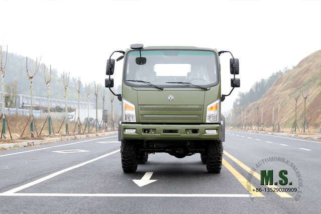 Flat-head 2082 six-dive off-road Truck Chassis _ Bobcat twoton semi-diyel off-road Personnel Carrier Chassis _ အဆင့်မြှင့်တင်ထားသော 6*6 Road Transport Chassis