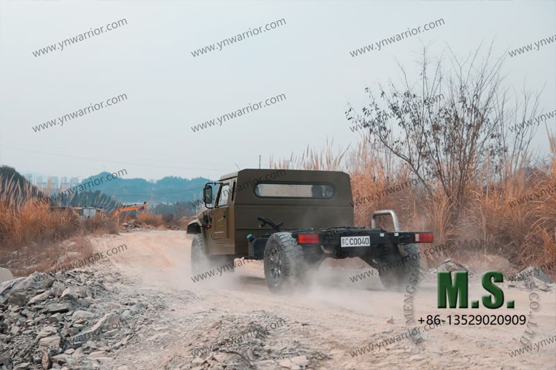 Dongfeng Mengshi 4x4 off-road chassis with cab Chinese hummve 