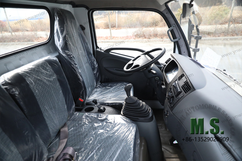 Dongfeng 4x4 ခေတ်မီတက္ကစီထရပ်ကားကိုယ်ထည်နှင့် တက္ကစီအလတ်စားထရပ်ကား 