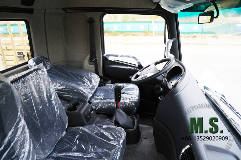 Dongfeng 4x2 18 တန် စုစုပေါင်းအလေးချိန် ကုန်တင်ကား စျေးနှုန်းသက်သာသော တက္ကစီအသစ် 