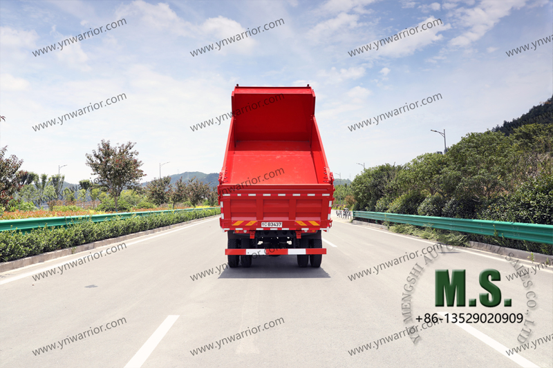 Thick Tipp Tippary {T1] Light Tipper Tipper ၏ 