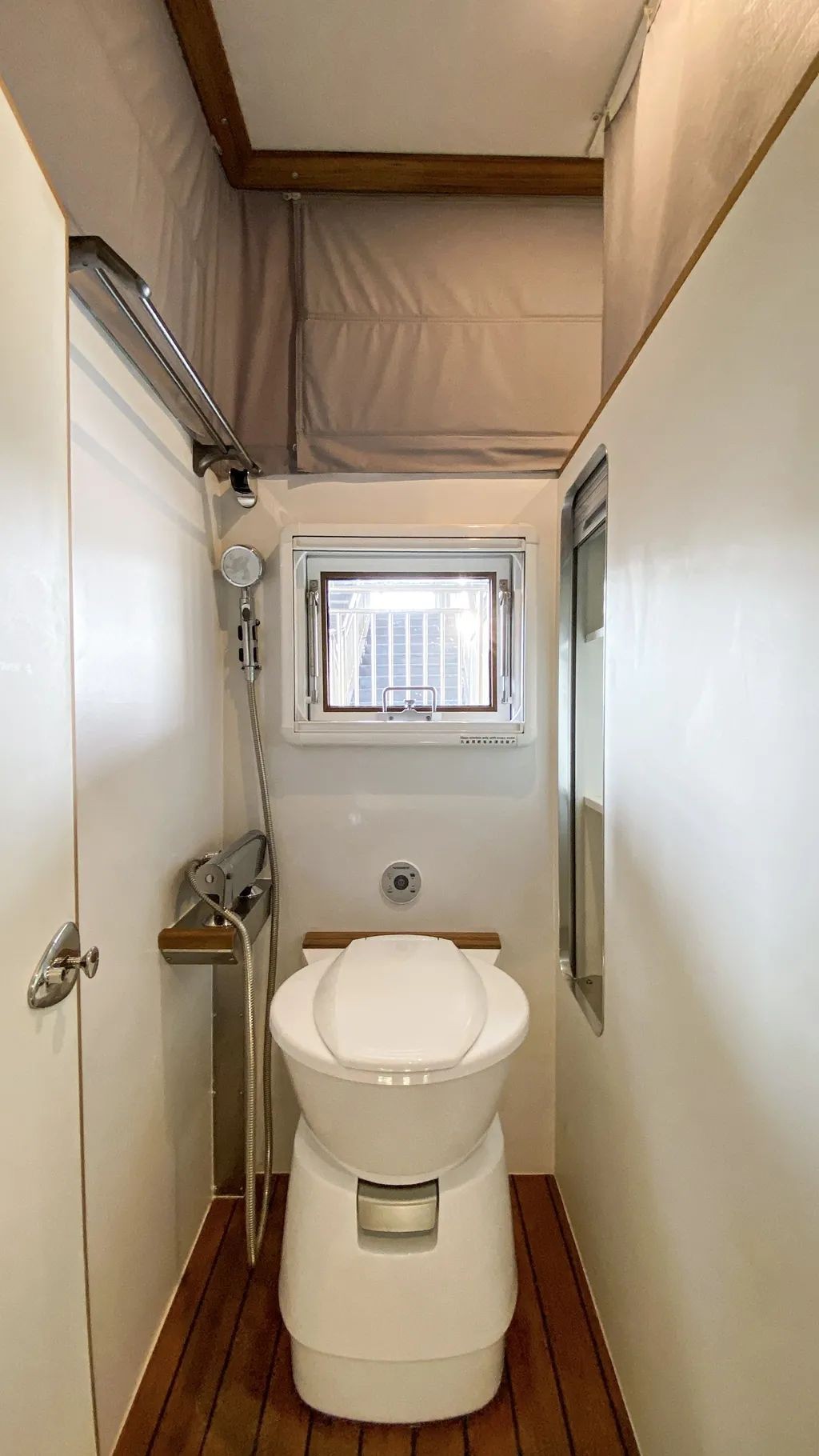 ဗားရှင်း Mengshi Expedition ဗားရှင်းကို 