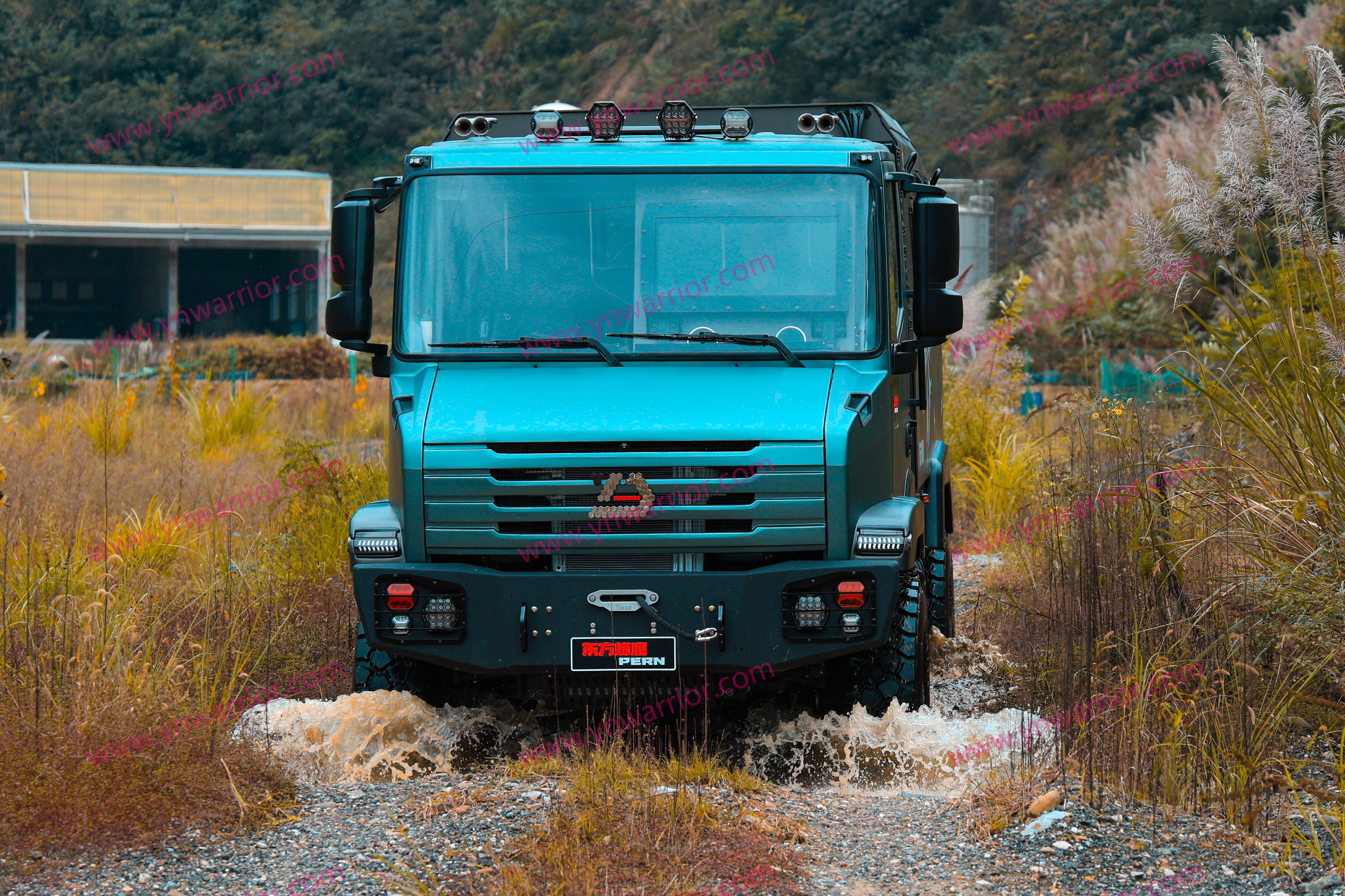 အမြင့်ဆုံးလမ်းပြမြေပုံမှာသံချပ်ကာယာဉ်ကွင်းလယ်ကစားသမားလက်ကိုင် 