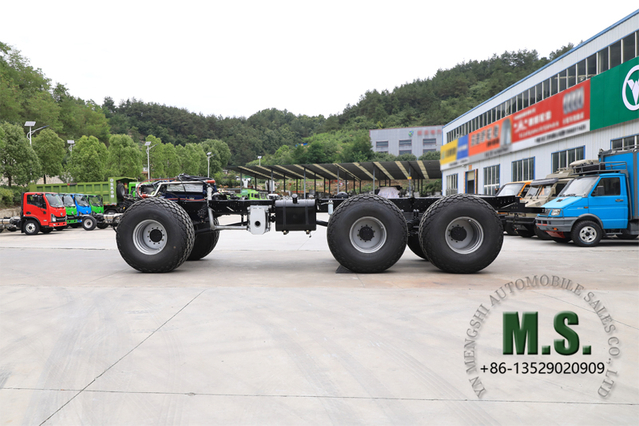 မြင်းကောင်ရေ 375-တန် 30 စုစုပေါင်းအလေးချိန် 6x6 ဧရာမ သဲကန္တာရ ခရူဇာ အလည်အပတ် ဘတ်စ်ကား Rolling Chassis_Helical Gear ဂီယာ၊ Differential Lock၊ Rub Reducer၊ Desert Tyre_ ထုတ်လုပ်သူ တိုက်ရိုက်