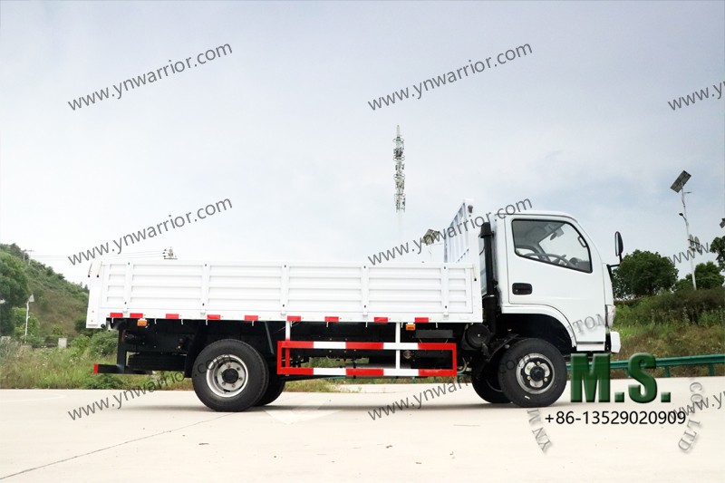 4x4 Dongfeng Mini ကုန်တင်ကုန်တင်ယာဉ် 