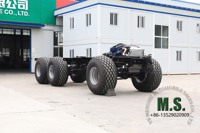 မြင်းကောင်ရေ 375-တန် 30 စုစုပေါင်းအလေးချိန် 6x6 ဧရာမ သဲကန္တာရ ခရူဇာ အလည်အပတ် ဘတ်စ်ကား Rolling Chassis_Helical Gear ဂီယာ၊ Differential Lock၊ Rub Reducer၊ Desert Tyre_ ထုတ်လုပ်သူ တိုက်ရိုက်