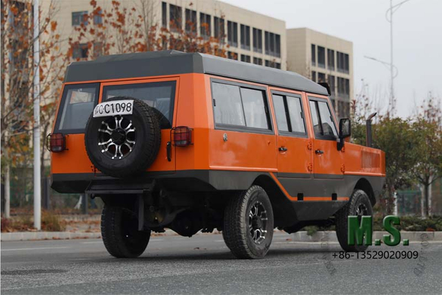 116. GVW 4x4 မှကုန်းနေသည့်လမ်းပေါ်တွင်လမ်းပေါ်တွင်ရေလွှမ်းမိုးမှု OrderProof ရေလွှမ်းမိုးမှုယာဉ်အရေးပေါ်ခရီးသည်တင်ကယ်ဆယ်ရေးယာဉ်များ