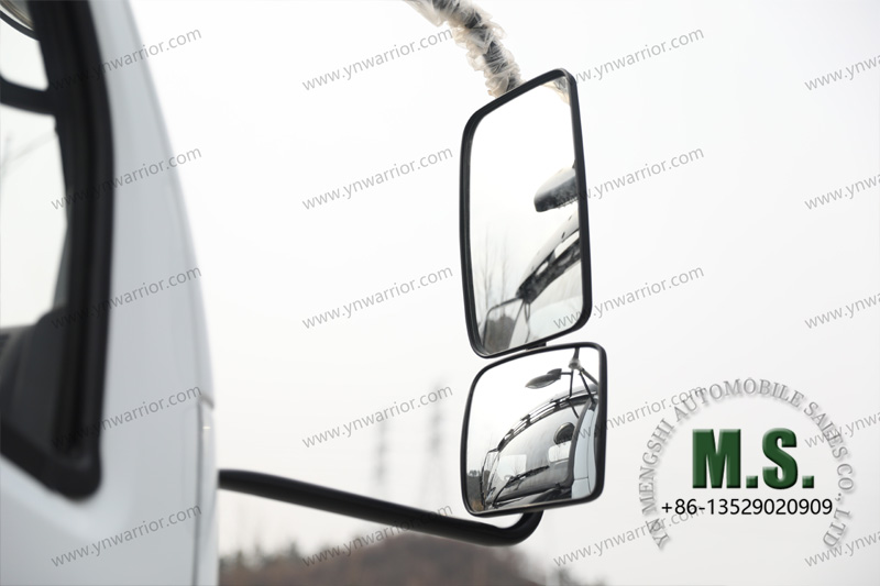 မော်ဒန်တက္ကစီထရပ်ကား Dongfeng 4x4 ခေတ်မီတက္ကစီထရပ်ကားကိုယ်ထည်