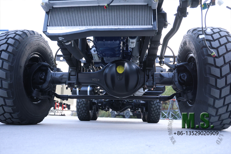 ကောင်ရေအား 340-မြင်းကောင်ရေ လူးလိမ့်ကိုယ်ထည် အာဖရိကအတွက် ခိုင်မာတောင့်တင်းသော ဘတ်စကား ဝတ်စုံ 